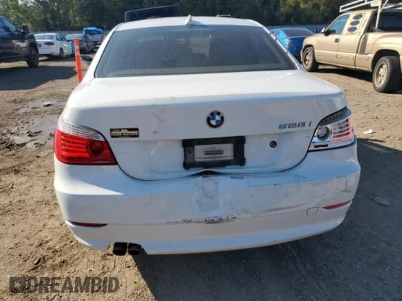 2008 BMW 5 Series 528i with VIN WBANU53558CT12725, listed as a Copart auction lot 81757985 with 65,835 mi miles and Salvage title. Bid and sale history available at DreamBid. Image 6.