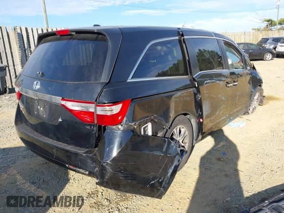 2013 Honda Odyssey EX-L с VIN 5FNRL5H62DB084253, выставлен на аукционе IAAI как лот 43395824 с пробегом 130 887 миль миль и . История ставок и продаж доступна на DreamBid. Изображение 4.