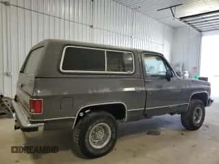 1990 Chevrolet Blazer с VIN 1GNEV18K0LF158897, выставлен на аукционе Copart как лот 83863844 с пробегом 146 622 миль миль и Списание • Salvage title. История ставок и продаж доступна на DreamBid. Изображение 3.
