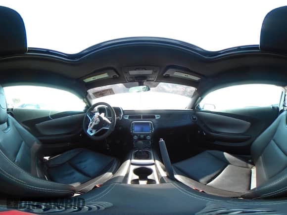 2013 Chevrolet Camaro SS с VIN 2G1FT1EW4D9203501, выставлен на аукционе IAAI как лот 43240083 с пробегом 17 641 миль миль и . История ставок и продаж доступна на DreamBid. Изображение 19.