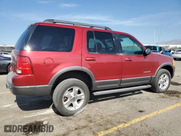 2005 Ford Explorer XLT with VIN 1FMZU63K55UA19375, listed as a Copart auction lot 69837015 with 159,528 mi miles and Salvage title. Bid and sale history available at DreamBid. Image 3.