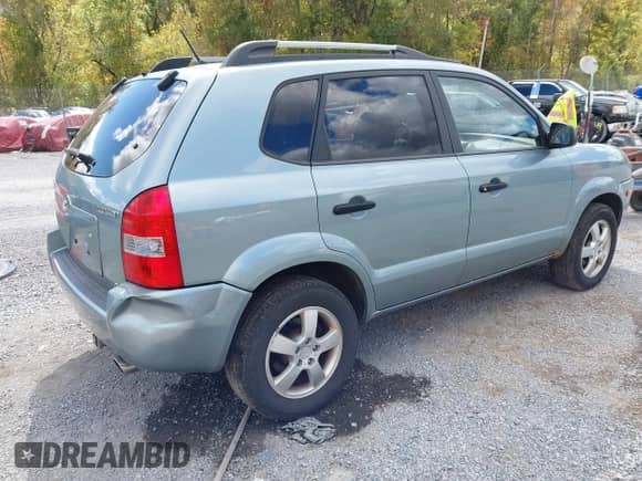 2007 Hyundai Tucson GLS с VIN KM8JM72B37U575370, выставлен на аукционе IAAI как лот 43410006 с пробегом 181 383 миль миль и . История ставок и продаж доступна на DreamBid. Изображение 4.
