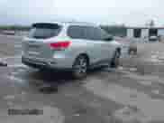 2016 Nissan Pathfinder S z VIN 5N1AR2MN4GC661692, wystawiony jako IAAI lot #42176423 z przebiegiem 90 983 mil mil oraz . Historia ofert i sprzedaży dostępna na DreamBid. Obrazek 4.