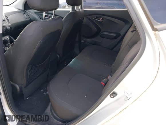 2014 Hyundai Tucson GLS with VIN KM8JT3AF6EU927001, listed as a IAAI auction lot 43284469 with 143,930 mi miles and . Bid and sale history available at DreamBid. Image 8.