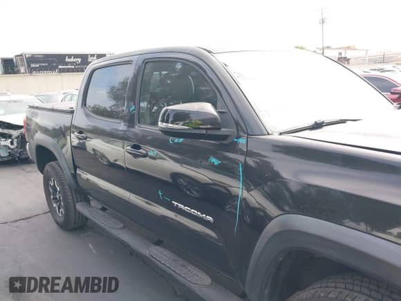 2016 Toyota Tacoma SR5 с VIN 3TMAZ5CN6GM011767, выставлен на аукционе IAAI как лот 42838010 с пробегом 71 654 миль миль и . История ставок и продаж доступна на DreamBid. Изображение 13.