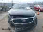 2019 Kia Sorento LX с VIN 5XYPG4A52KG607851, выставлен на аукционе IAAI как лот 38852510 с пробегом 72 723 миль миль и . История ставок и продаж доступна на DreamBid. Изображение 13.