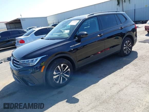 2024 Volkswagen Tiguan S с VIN 3VVRB7AX1RM136302, выставлен на аукционе IAAI как лот 41966586 с пробегом 5 455 миль миль и . История ставок и продаж доступна на DreamBid. Изображение 2.