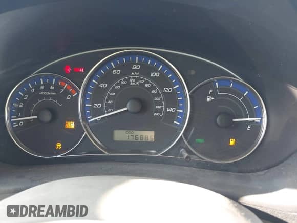 2011 Subaru Forester X Premium z VIN JF2SHADC1BG761496, wystawiony jako IAAI lot #42534776 z przebiegiem 176 885 mil mil oraz . Historia ofert i sprzedaży dostępna na DreamBid. Obrazek 7.