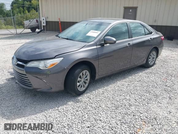 2017 Toyota Camry XLE с VIN 4T1BF1FK4HU422522, выставлен на аукционе IAAI как лот 43088085 с пробегом 90 775 миль миль и . История ставок и продаж доступна на DreamBid. Изображение 18.