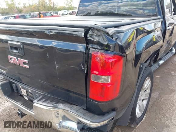 2015 GMC Sierra 1500 SLE с VIN 3GTU2UEC9FG464799, выставлен на аукционе IAAI как лот 43354102 с пробегом 154 555 миль миль и . История ставок и продаж доступна на DreamBid. Изображение 16.