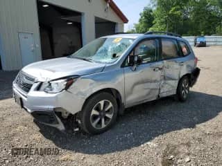 2018 Subaru Forester z VIN JF2SJABC1JH431938, wystawiony jako Copart lot #65922085 z przebiegiem 97 802 mil mil oraz Nie do naprawy • Non repairable. Historia ofert i sprzedaży dostępna na DreamBid. Obrazek 1.