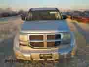 2008 Dodge Nitro SXT с VIN 1D8GU28K08W123246, выставлен на аукционе Copart как лот 77112144 с пробегом 222 932 миль миль и Чистый • Clean title. История ставок и продаж доступна на DreamBid. Изображение 5.