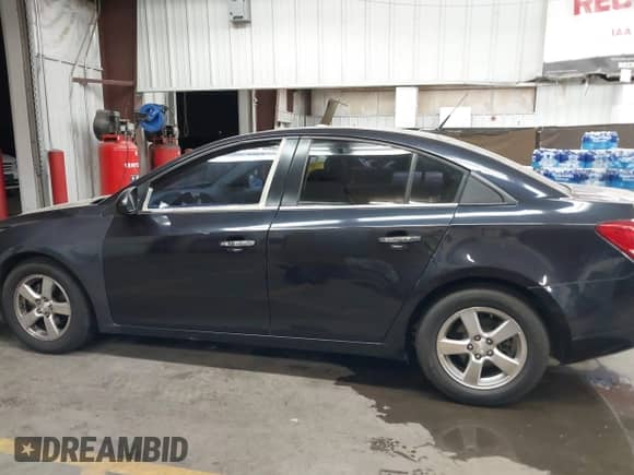2014 Chevrolet Cruze LTZ с VIN 1G1PG5SB2E7113462, выставлен на аукционе IAAI как лот 43412951 с пробегом 133 666 миль миль и . История ставок и продаж доступна на DreamBid. Изображение 14.