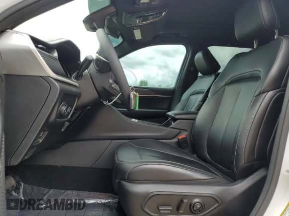 2024 Jeep Grand Cherokee Limited with VIN 1C4RJJBG9R8510477, listed as a Copart auction lot 61233745 with 45,223 mi miles and Salvage title. Bid and sale history available at DreamBid. Image 7.