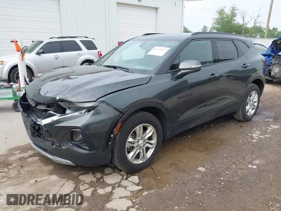 2019 Chevrolet Blazer with VIN 3GNKBGRS8KS694570, listed as a IAAI auction lot 42436829 with 97,959 mi miles and . Bid and sale history available at DreamBid. Image 17.