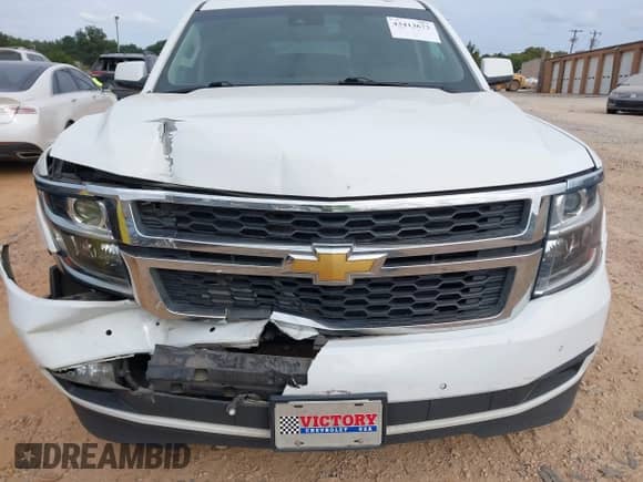 2019 Chevrolet Suburban LT z VIN 1GNSKHKC2KR346906, wystawiony jako IAAI lot #43413672 z przebiegiem 132 165 mil mil oraz . Historia ofert i sprzedaży dostępna na DreamBid. Obrazek 6.