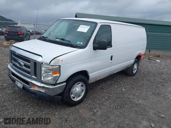2009 Ford Econoline Cargo Commercial with VIN 1FTNE24W59DA48746, listed as a IAAI auction lot 43149137 with Not provided miles and . Bid and sale history available at DreamBid. Image 2.
