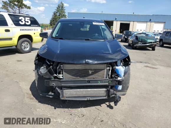 2021 Chevrolet Equinox LT with VIN 3GNAXKEVXML396664, listed as a Copart auction lot 71270215 with 73,182 mi miles and Salvage title. Bid and sale history available at DreamBid. Image 5.