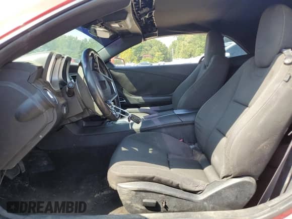 2015 Chevrolet Camaro LT z VIN 2G1FD3D33F9161504, wystawiony jako Copart lot #80376865 z przebiegiem 261 621 mil mil oraz Szkoda całkowita • Salvage title. Historia ofert i sprzedaży dostępna na DreamBid. Obrazek 7.