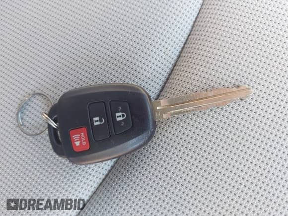 2023 Toyota Corolla Cross L с VIN 7MUAAAAG8PV047616, выставлен на аукционе IAAI как лот 43015926 с пробегом 7 806 миль миль и . История ставок и продаж доступна на DreamBid. Изображение 11.