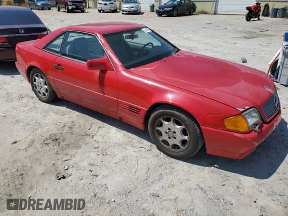 1992 Mercedes-Benz SL z VIN WDBFA61E9NF043226, wystawiony jako Copart lot #67334794 z przebiegiem 202 449 mil mil oraz Czysty tytuł • Clean title. Historia ofert i sprzedaży dostępna na DreamBid. Obrazek 4.