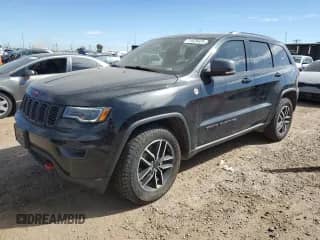 2021 Jeep Grand Cherokee Trailhawk z VIN 1C4RJFLG4MC582897, wystawiony jako Copart lot #71929425 z przebiegiem 44 437 mil mil oraz Szkoda całkowita • Salvage title. Historia ofert i sprzedaży dostępna na DreamBid. Obrazek 1.