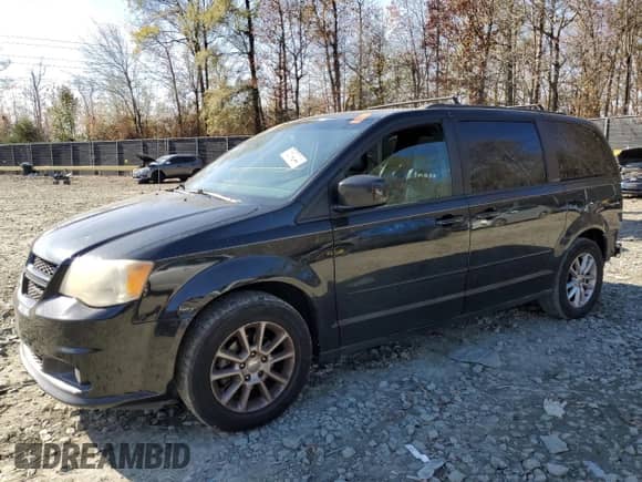 2011 Dodge Grand Caravan R/T с VIN 2D4RN7DGXBR696113, выставлен на аукционе Copart как лот 46045365 с пробегом 191 994 миль миль и На запчасти • Non repairable. История ставок и продаж доступна на DreamBid. Изображение 1.