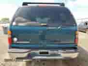 2005 Chevrolet Suburban LT with VIN 3GNEC16Z95G216397, listed as a Copart auction lot 63859835 with 110,254 mi miles and Clean title. Bid and sale history available at DreamBid. Image 6.