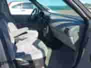 2002 Chevrolet Venture Plus 1SB with VIN 1GNDX03E42D221429, listed as a IAAI auction lot 42607891 with 96,305 mi miles and . Bid and sale history available at DreamBid. Image 5.