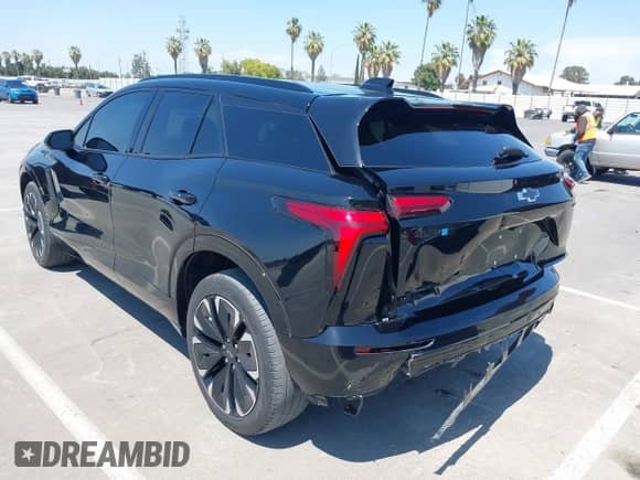 2024 Chevrolet Blazer EV eAWD RS с VIN 3GNKDCRJ5RS213212, выставлен на аукционе IAAI как лот 42465079 с пробегом 66 801 миль миль и . История ставок и продаж доступна на DreamBid. Изображение 3.