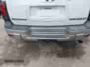 2003 Chevrolet TrailBlazer LS z VIN 1GNDS13S032179624, wystawiony jako IAAI lot #41233935 z przebiegiem Nie podano mil oraz . Historia ofert i sprzedaży dostępna na DreamBid. Obrazek 14.