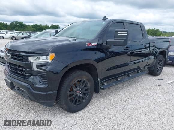 2022 Chevrolet Silverado 1500 RST with VIN 1GCUDEETXNZ522272, listed as a IAAI auction lot 43041445 with 58,420 mi miles and . Bid and sale history available at DreamBid. Image 18.