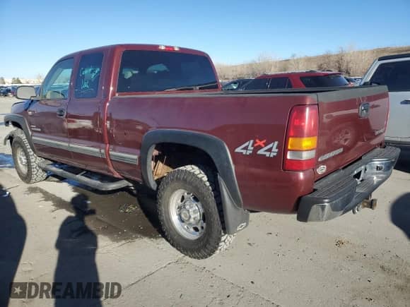 2002 Chevrolet Silverado 2500HD LT с VIN 1GCHK29162E106818, выставлен на аукционе Copart как лот 46494985 с пробегом 153 348 миль миль и Списание • Salvage title. История ставок и продаж доступна на DreamBid. Изображение 2.