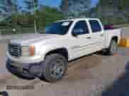 2009 GMC Sierra 1500 SLT with VIN 3GTEK33369G168869, listed as a IAAI auction lot 42113265 with 194,518 mi miles and . Bid and sale history available at DreamBid. Image 2.