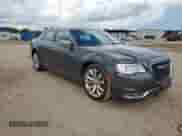 2019 Chrysler 300 Limited с VIN 2C3CCAEG8KH568600, выставлен на аукционе Copart как лот 82101475 с пробегом Не указан миль и Списание • Salvage title. История ставок и продаж доступна на DreamBid. Изображение 4.