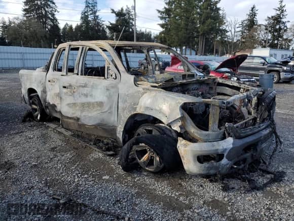 2022 Ram 1500 Limited with VIN 1C6SRFHM7NN229317, listed as a Copart auction lot 44184455 with Not provided miles and Salvage title. Bid and sale history available at DreamBid. Image 4.