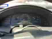 1997 Chevrolet Cavalier z VIN 1G1JC1244V7110364, wystawiony jako Copart lot #68510134 z przebiegiem 107 162 mil mil oraz Czysty tytuł • Clean title. Historia ofert i sprzedaży dostępna na DreamBid. Obrazek 9.
