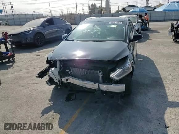 2019 Hyundai Ioniq Limited с VIN KMHC85LC3KU130676, выставлен на аукционе Copart как лот 68561685 с пробегом 52 501 миль миль и Списание • Salvage title. История ставок и продаж доступна на DreamBid. Изображение 14.