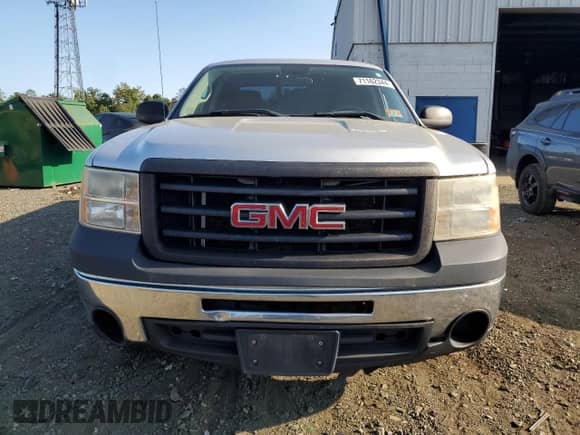 2011 GMC Sierra 1500 Work Truck with VIN 1GTR1TEX4BZ378624, listed as a Copart auction lot 71162344 with 198,157 mi miles and Salvage title. Bid and sale history available at DreamBid. Image 5.