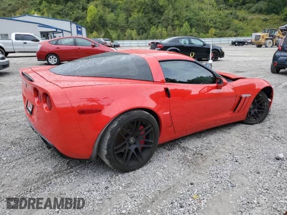 2012 Chevrolet Corvette Grand Sport 1LT с VIN 1G1YP2DW9C5104012, выставлен на аукционе Copart как лот 71781784 с пробегом 32 656 миль миль и Списание • Salvage title. История ставок и продаж доступна на DreamBid. Изображение 3.