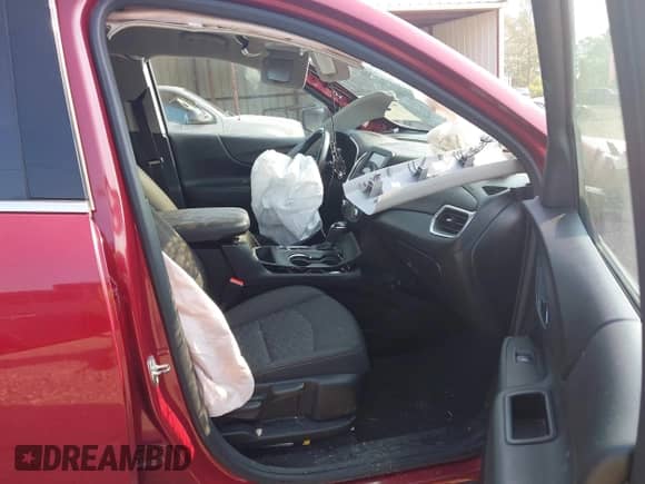 2019 Chevrolet Equinox LT с VIN 2GNAXUEV1K6236542, выставлен на аукционе IAAI как лот 42371647 с пробегом 115 022 миль миль и . История ставок и продаж доступна на DreamBid. Изображение 5.