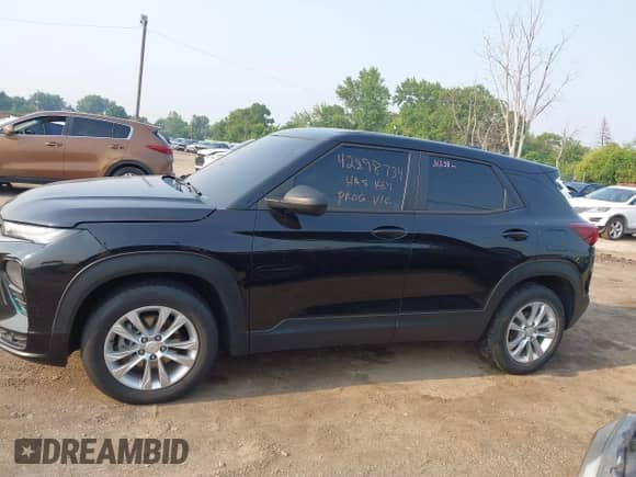 2021 Chevrolet TrailBlazer LS z VIN KL79MMS2XMB098902, wystawiony jako IAAI lot #42898734 z przebiegiem 51 258 mil mil oraz . Historia ofert i sprzedaży dostępna na DreamBid. Obrazek 14.