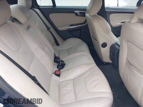 2015 Volvo S60 T5 Drive-E Premier with VIN YV126MFK0F2334740, listed as a IAAI auction lot 41480551 with Not provided miles and . Bid and sale history available at DreamBid. Image 8.