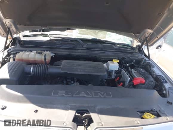 2020 Ram 1500 Big Horn z VIN 1C6RREFG7LN333762, wystawiony jako IAAI lot #42258907 z przebiegiem 51 558 mil mil oraz . Historia ofert i sprzedaży dostępna na DreamBid. Obrazek 10.