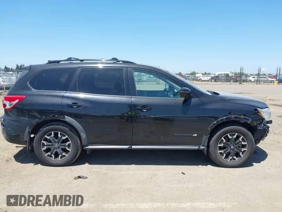 2020 Nissan Pathfinder SV with VIN 5N1DR2BN3LC624191, listed as a IAAI auction lot 42322357 with 129,324 mi miles and . Bid and sale history available at DreamBid. Image 13.