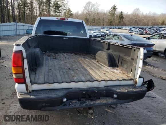2003 GMC Sierra 1500 SLE с VIN 1GTEC14VX3Z224885, выставлен на аукционе Copart как лот 85160334 с пробегом 202 221 миль миль и Чистый • Clean title. История ставок и продаж доступна на DreamBid. Изображение 6.