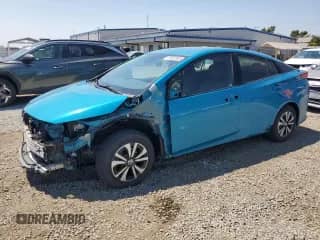 2018 Toyota Prius Plus z VIN JTDKARFP9J3081286, wystawiony jako Copart lot #67827655 z przebiegiem 131 432 mil mil oraz Szkoda całkowita • Salvage title. Historia ofert i sprzedaży dostępna na DreamBid. Obrazek 1.