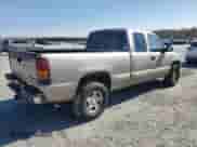 2000 Chevrolet Silverado 1500 LS with VIN 1GCEC19T1YZ332603, listed as a Copart auction lot 85930865 with 220,387 mi miles and Salvage title. Bid and sale history available at DreamBid. Image 3.