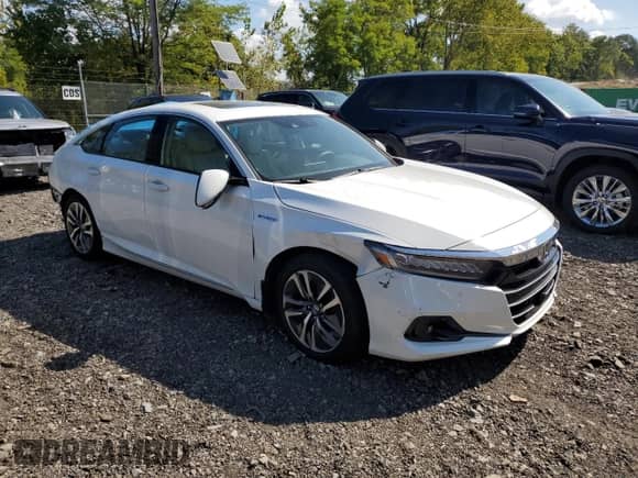 2022 Honda Accord EX-L z VIN 1HGCV3F57NA002687, wystawiony jako Copart lot #82045215 z przebiegiem 21 759 mil mil oraz Szkoda całkowita • Salvage title. Historia ofert i sprzedaży dostępna na DreamBid. Obrazek 4.
