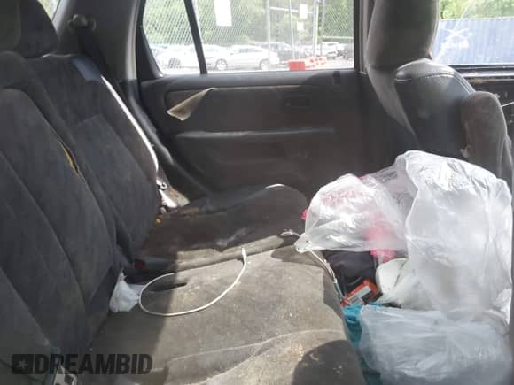 2002 Honda CR-V EX с VIN JHLRD78872C000435, выставлен на аукционе IAAI как лот 42900950 с пробегом 313 231 миль миль и . История ставок и продаж доступна на DreamBid. Изображение 8.